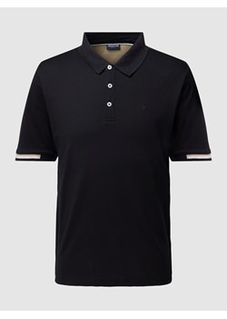 Koszulka polo z bawełny z detalem z logo ze sklepu Peek&Cloppenburg  w kategorii T-shirty męskie - zdjęcie 158711397