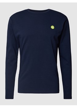 Bluzka z długim rękawem i wyhaftowanym logo model ‘Mel’ ze sklepu Peek&Cloppenburg  w kategorii T-shirty męskie - zdjęcie 158775688