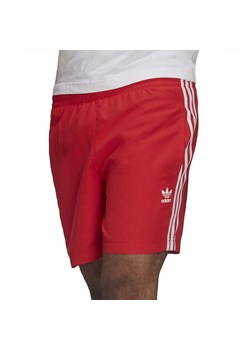 Spodenki adidas Original Adicolor Classics 3-Stripes Swim HF2120 - czerwone ze sklepu streetstyle24.pl w kategorii Kąpielówki - zdjęcie 158852209