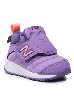 Sneakersy New Balance ITCOZYGP Fioletowy ze sklepu eobuwie.pl w kategorii Buciki niemowlęce - zdjęcie 158887325