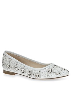 Baleriny Caprice 9-22101-20 White Nappa 102 ze sklepu eobuwie.pl w kategorii Balerinki - zdjęcie 158895296