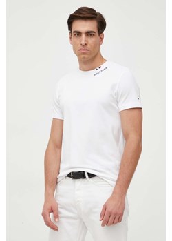 Tommy Hilfiger t-shirt bawełniany kolor biały z aplikacją ze sklepu ANSWEAR.com w kategorii T-shirty męskie - zdjęcie 158972866