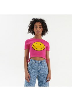 Koszulka ze ściągaczami Smiley® - Różowy ze sklepu House w kategorii Bluzki damskie - zdjęcie 158973205