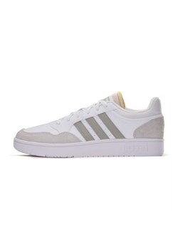 Buty adidas Hoops 3.0 M HP7947 białe ze sklepu ButyModne.pl w kategorii Trampki męskie - zdjęcie 159042946
