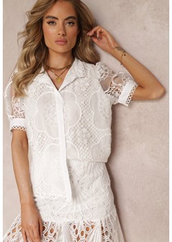 Biała Zapinana Koszula Ażurowa z Kołnierzem Sadina ze sklepu Renee odzież w kategorii Koszule damskie - zdjęcie 159089555