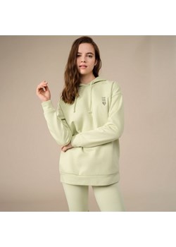Damska bluza dresowa nierozpinana z kapturem OUTHORN BLD603 ze sklepu Sportstylestory.com w kategorii Bluzy damskie - zdjęcie 159092219