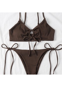 Strój kąpielowy dwuczęściowy bikini z wiązaniem z przodu - Brązowy / S ze sklepu Maybella.pl w kategorii Stroje kąpielowe - zdjęcie 159107857
