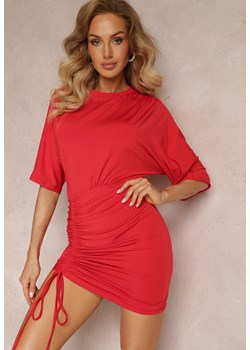 Czerwona Sukienka Mini ze Ściągaczem i Rękawem Typu Nietoperz Yarleta ze sklepu Renee odzież w kategorii Sukienki - zdjęcie 159133618