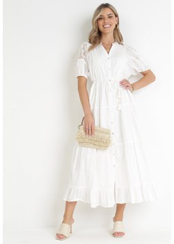 Biała Bawełniana Sukienka Maxi z Plecionym Paskiem i Koronkowymi Wstawkami Toshtti ze sklepu Born2be Odzież w kategorii Sukienki - zdjęcie 159165086