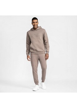 Męska bluza dresowa nierozpinana z kapturem 4F x Robert Lewandowski RL9SS22TSWSM119 - beżowa ze sklepu Sportstylestory.com w kategorii Bluzy męskie - zdjęcie 159166218