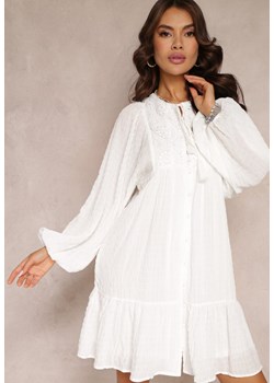 Biała Sukienka Mini z Falbanką i Koronkowymi Wstawkami Rikit ze sklepu Renee odzież w kategorii Sukienki - zdjęcie 159178018