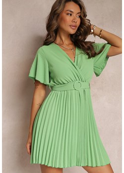 Zielona Sukienka Plisowana z Paskiem i Kopertowym Dekoltem Azelea ze sklepu Renee odzież w kategorii Sukienki - zdjęcie 159227716