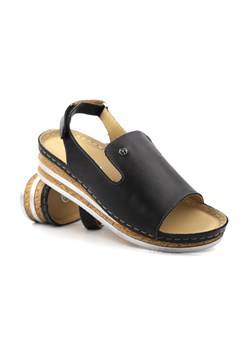 Skórzane sandały damskie na grubej podeszwie - HELIOS Komfort 107, czarne ze sklepu ulubioneobuwie w kategorii Sandały damskie - zdjęcie 159235956