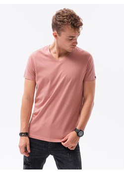 Klasyczna męska koszulka z dekoltem w serek BASIC - różowy V7 S1369 ze sklepu ombre w kategorii T-shirty męskie - zdjęcie 159252487