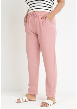 Różowe Spodnie z Gumką w Pasie i Długimi Nogawkami Jasela ze sklepu Born2be Odzież w kategorii Spodnie damskie - zdjęcie 159265607