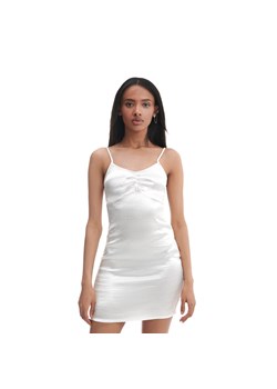Cropp - Biała bieliźniana sukienka - biały ze sklepu Cropp w kategorii Sukienki - zdjęcie 160043818