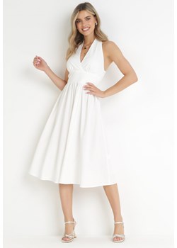 Biała Rozkloszowana Sukienka z Wiązaniem na Szyi Nosalae ze sklepu Born2be Odzież w kategorii Sukienki - zdjęcie 160072625