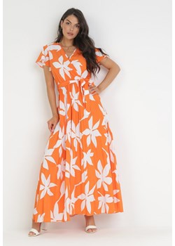 Pomarańczowa Plisowana Sukienka Maxi z Gumką w Pasie z Wiskozy w Kwiaty Rossemari ze sklepu Born2be Odzież w kategorii Sukienki - zdjęcie 160288438