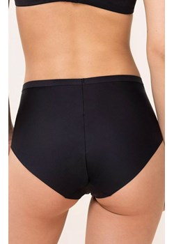 Triumph Shape Smart Maxi wysokie figi 10209655, Kolor czarny, Rozmiar L, Triumph ze sklepu Primodo w kategorii Majtki damskie - zdjęcie 160293927