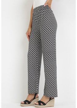 Czarne Spodnie z Gumką w Pasie i Geometrycznym Wzorem Girekee ze sklepu Born2be Odzież w kategorii Spodnie damskie - zdjęcie 160315019