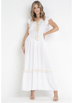 Biała Rozkloszowana Sukienka Maxi z Wiskozy i Wiązaniem przy Dekolcie Venali ze sklepu Born2be Odzież w kategorii Sukienki - zdjęcie 160315159