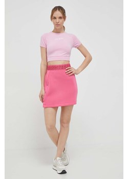 Guess spódnica kolor różowy mini prosta ze sklepu ANSWEAR.com w kategorii Spódnice - zdjęcie 160325216