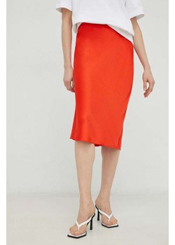 Samsoe Samsoe spódnica AGNETA kolor pomarańczowy midi ołówkowa F22300195 ze sklepu ANSWEAR.com w kategorii Spódnice - zdjęcie 160336227