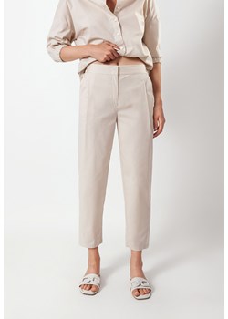 Beżowe popelinowe spodnie z krótszą nogawką ze sklepu Molton w kategorii Spodnie damskie - zdjęcie 160415776
