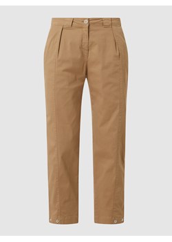 Spodnie z zakładkami w pasie z dodatkiem streczu model ‘Melo’ ze sklepu Peek&Cloppenburg  w kategorii Spodnie damskie - zdjęcie 160519599
