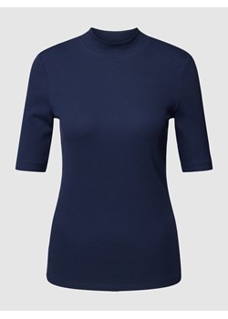 T-shirt z drobnym prążkowaniem ze sklepu Peek&Cloppenburg  w kategorii Bluzki damskie - zdjęcie 160538568