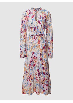 Długa sukienka z kwiatowym wzorem i tasiemką w talii ze sklepu Peek&Cloppenburg  w kategorii Sukienki - zdjęcie 160595139