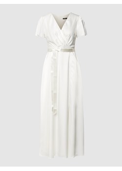 Suknia ślubna z krótkim rękawem i paskiem w talii ze sklepu Peek&Cloppenburg  w kategorii Sukienki - zdjęcie 160636719