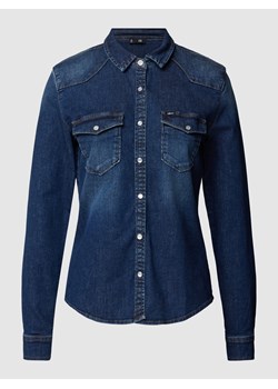 Bluzka jeansowa z kieszeniami na piersi model ‘Lucinda’ ze sklepu Peek&Cloppenburg  w kategorii Koszule damskie - zdjęcie 160757069