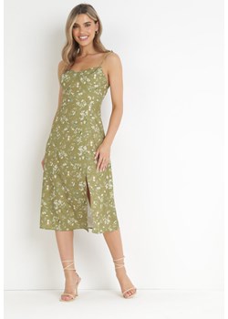 Zielona Sukienka Midi na Cienkich Ramiączkach z Rozcięciem w Kwiaty Catherin ze sklepu Born2be Odzież w kategorii Sukienki - zdjęcie 160823077