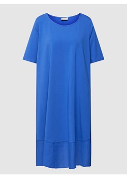 Sukienka o długości do kolan z bocznymi,wpuszczanymi kieszeniami ze sklepu Peek&Cloppenburg  w kategorii Sukienki - zdjęcie 160827546