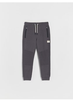 Reserved - Dresowe spodnie jogger - ciemnoszary ze sklepu Reserved w kategorii Spodnie chłopięce - zdjęcie 160886306