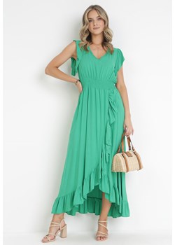 Zielona Wiskozowa Sukienka z Kopertowym Dołem i Dekoltem Lail ze sklepu Born2be Odzież w kategorii Sukienki - zdjęcie 160923297