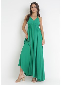 Ciemnozielona Rozkloszowana Sukienka Maxi z Wiązaniem na Szyi Cathenia ze sklepu Born2be Odzież w kategorii Sukienki - zdjęcie 160955937