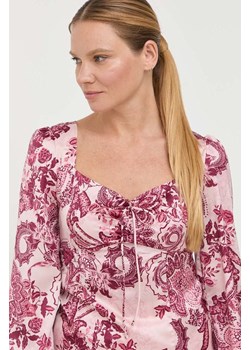 Guess bluzka damska kolor różowy gładka ze sklepu ANSWEAR.com w kategorii Bluzki damskie - zdjęcie 160962565