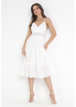 Biała Sukienka Haftowana z Falbanką Heletha ze sklepu Born2be Odzież w kategorii Sukienki - zdjęcie 160965445