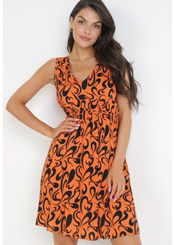 Pomarańczowa Rozkloszowana Sukienka z Gumką w Pasie Yesanit ze sklepu Born2be Odzież w kategorii Sukienki - zdjęcie 160972649