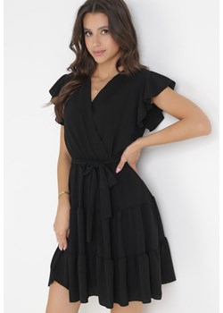 Czarna Sukienka z Paskiem Laodima ze sklepu Born2be Odzież w kategorii Sukienki - zdjęcie 160972755