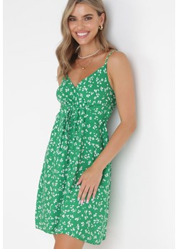 Zielona Bawełniana Mini Sukienka z Kopertowym Dekoltem i Troczkiem w Pasie Iginia ze sklepu Born2be Odzież w kategorii Sukienki - zdjęcie 161013476