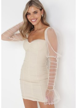 Beżowa Dopasowana Sukienka Mini Ozdobiona Przeźroczystym Tiulem Sirgit ze sklepu Born2be Odzież w kategorii Sukienki - zdjęcie 161013509
