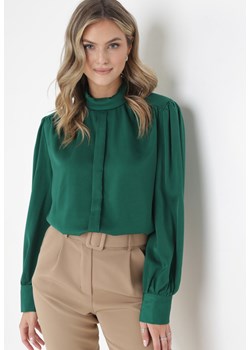 Zielona Bluzka ze Stójką i Długim Rękawem Traselle ze sklepu Born2be Odzież w kategorii Bluzki damskie - zdjęcie 161061078