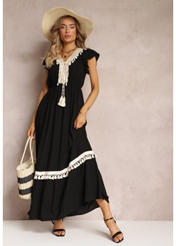 Czarna Wiskozowa Maxi Sukienka z Frędzlami i Wiązaniem przy Dekolcie Rosania ze sklepu Renee odzież w kategorii Sukienki - zdjęcie 161090209