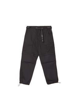 Cropp - Czarne spodnie parachute - czarny ze sklepu Cropp w kategorii Spodnie męskie - zdjęcie 161094687