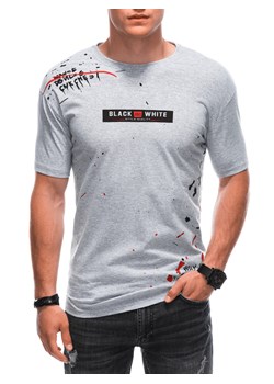 T-shirt męski z nadrukiem 1888S - szary ze sklepu Edoti w kategorii T-shirty męskie - zdjęcie 161095487
