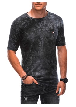 T-shirt męski z nadrukiem 1892S - grafitowy ze sklepu Edoti w kategorii T-shirty męskie - zdjęcie 161095506