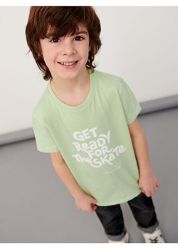 Sinsay - Koszulka z nadrukiem - zielony ze sklepu Sinsay w kategorii T-shirty chłopięce - zdjęcie 161209035